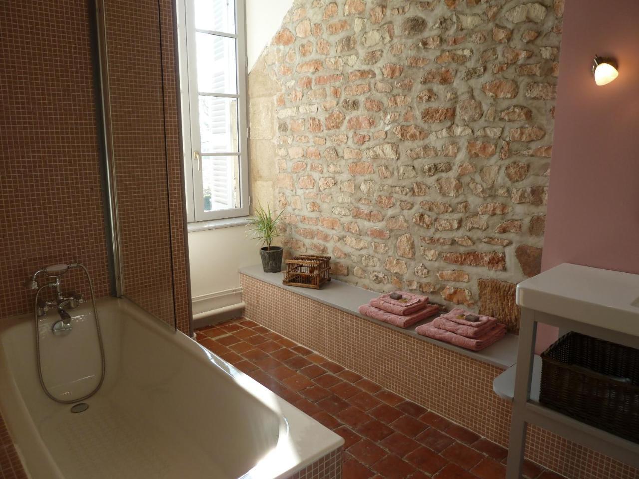 Chateau De Clusors Saint-Menoux Ngoại thất bức ảnh